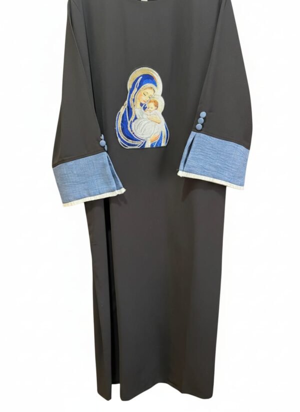 Royal Choral Robe – (Standard Size)
