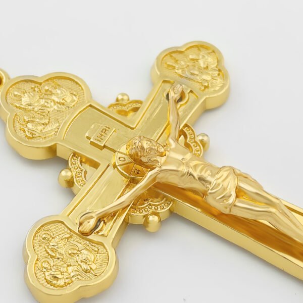 Custom Gold-Plated Jesus Cross Keychain - Christian Souvenir & Religious Gift